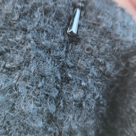 2 Piece Wool Skirt Suit - Petit Size 00 - Picture 14 of 16